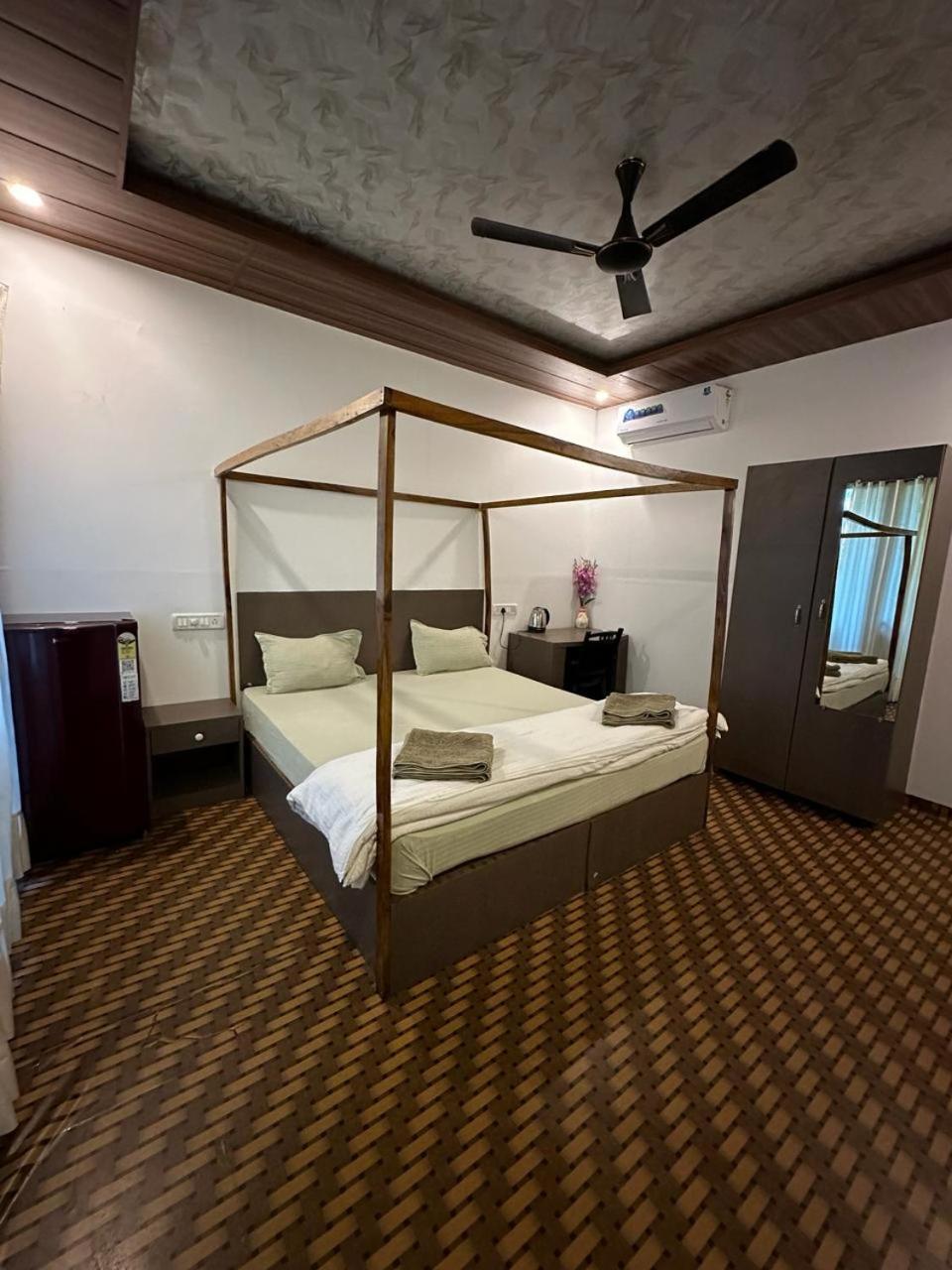 Patnem Beach Cottages エクステリア 写真